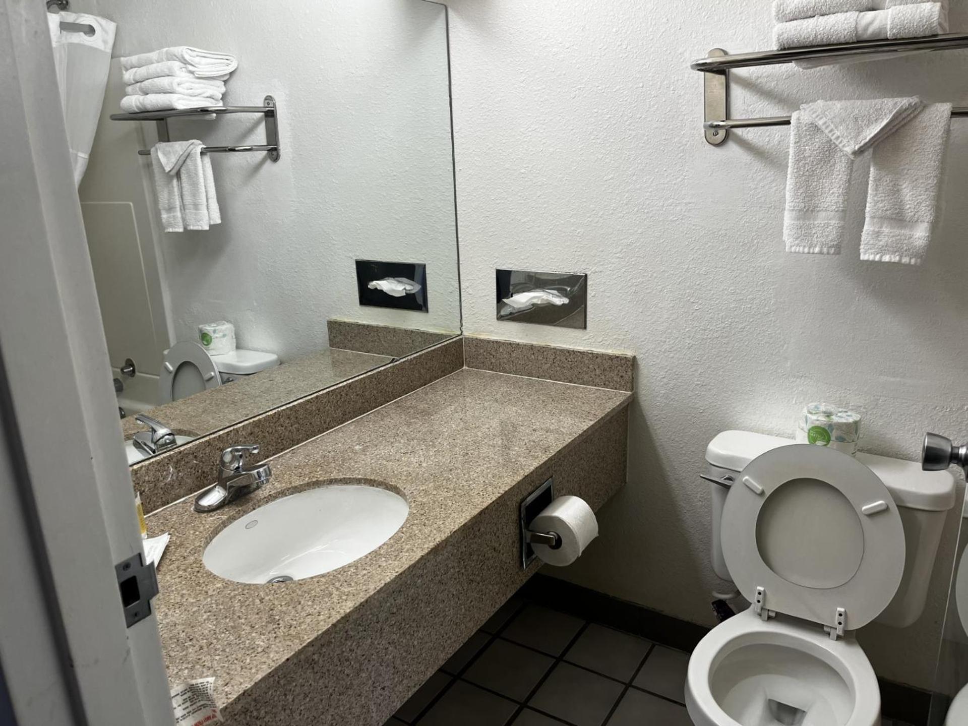 Budget Inn Laramie Εξωτερικό φωτογραφία